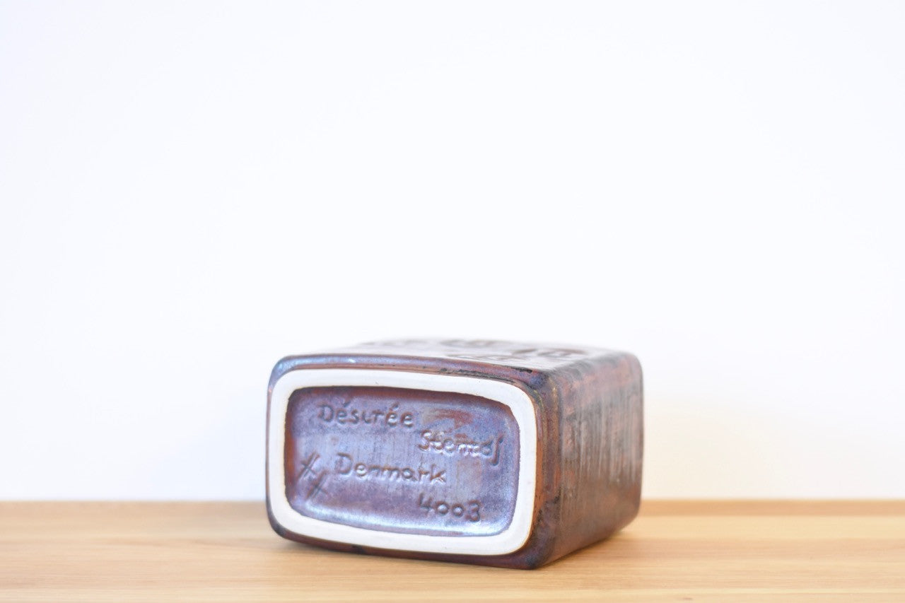 Vase by Desiree Stentoj