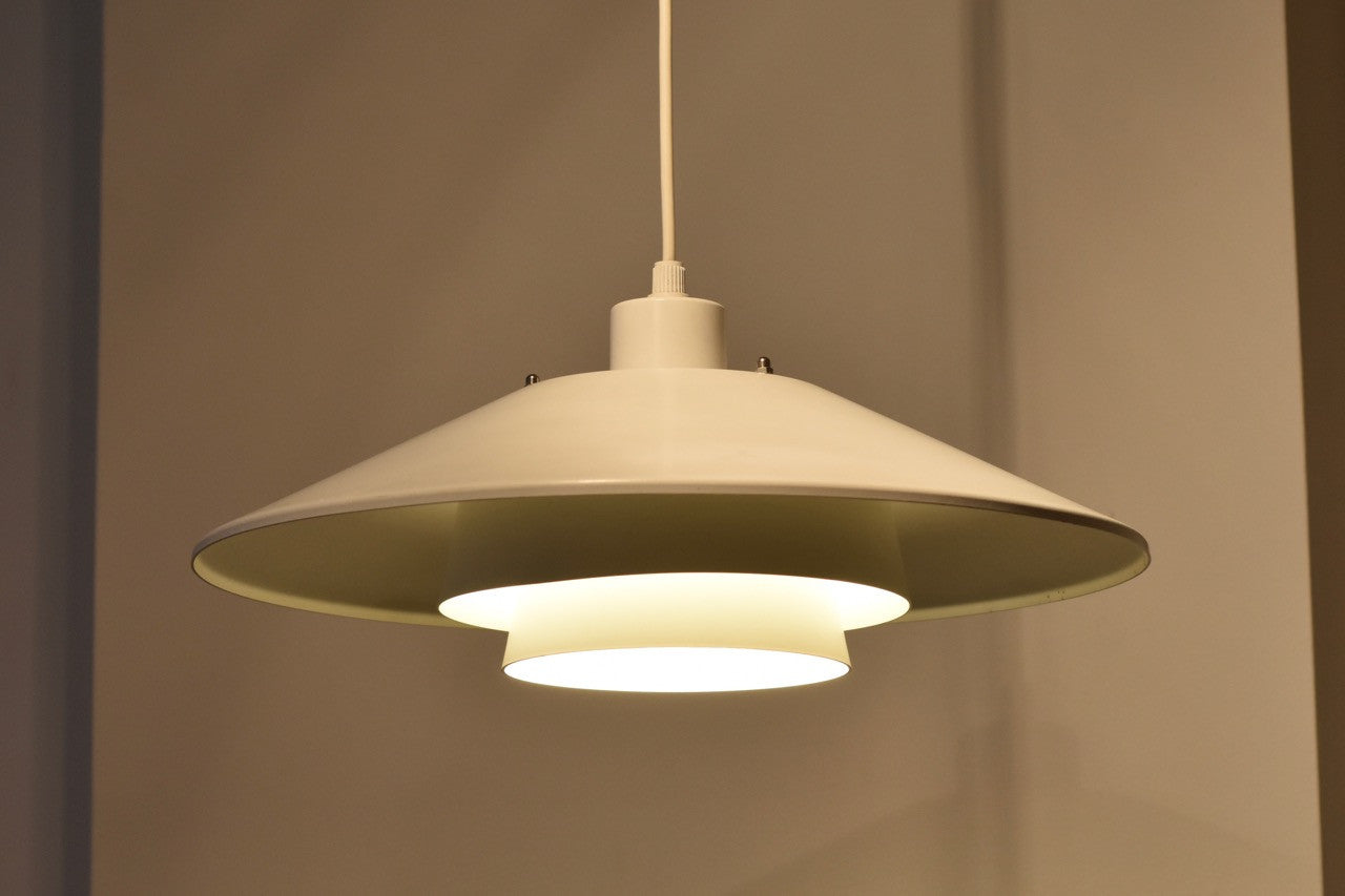 White multi-tiered pendant