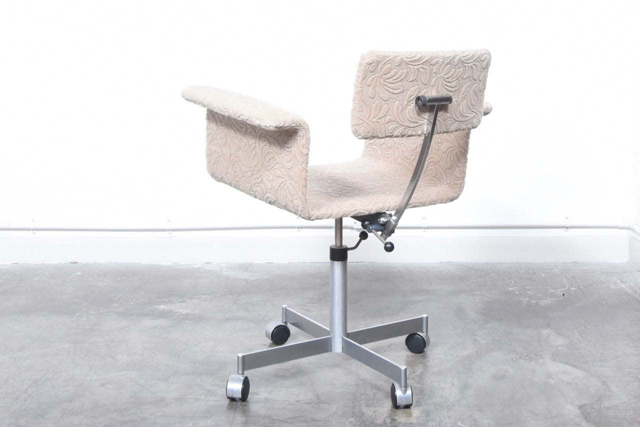 Desk chair by KEVI