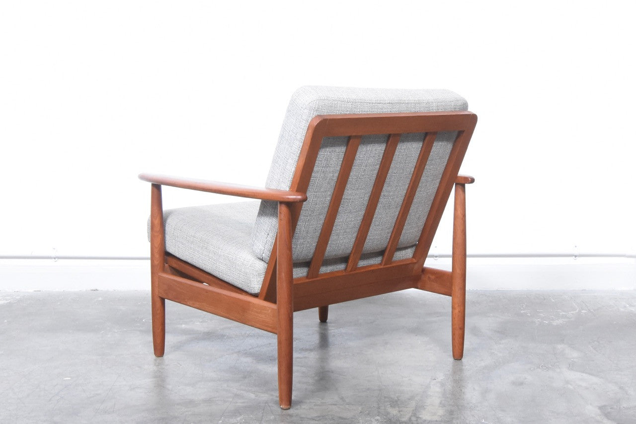 Teak lounge chair