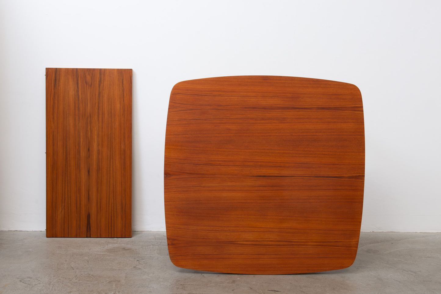 1960 extending dining table in teak