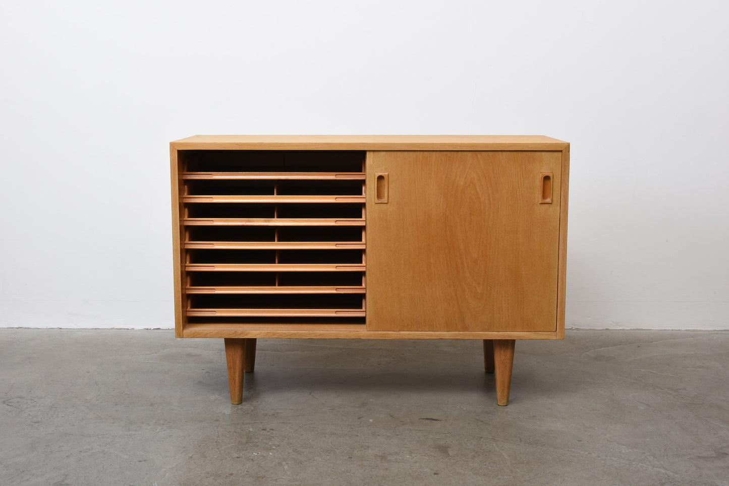 1950s oak sideboard/filing unit