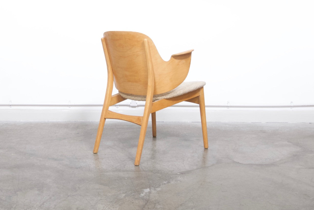 Model 107 by Hans Olsen