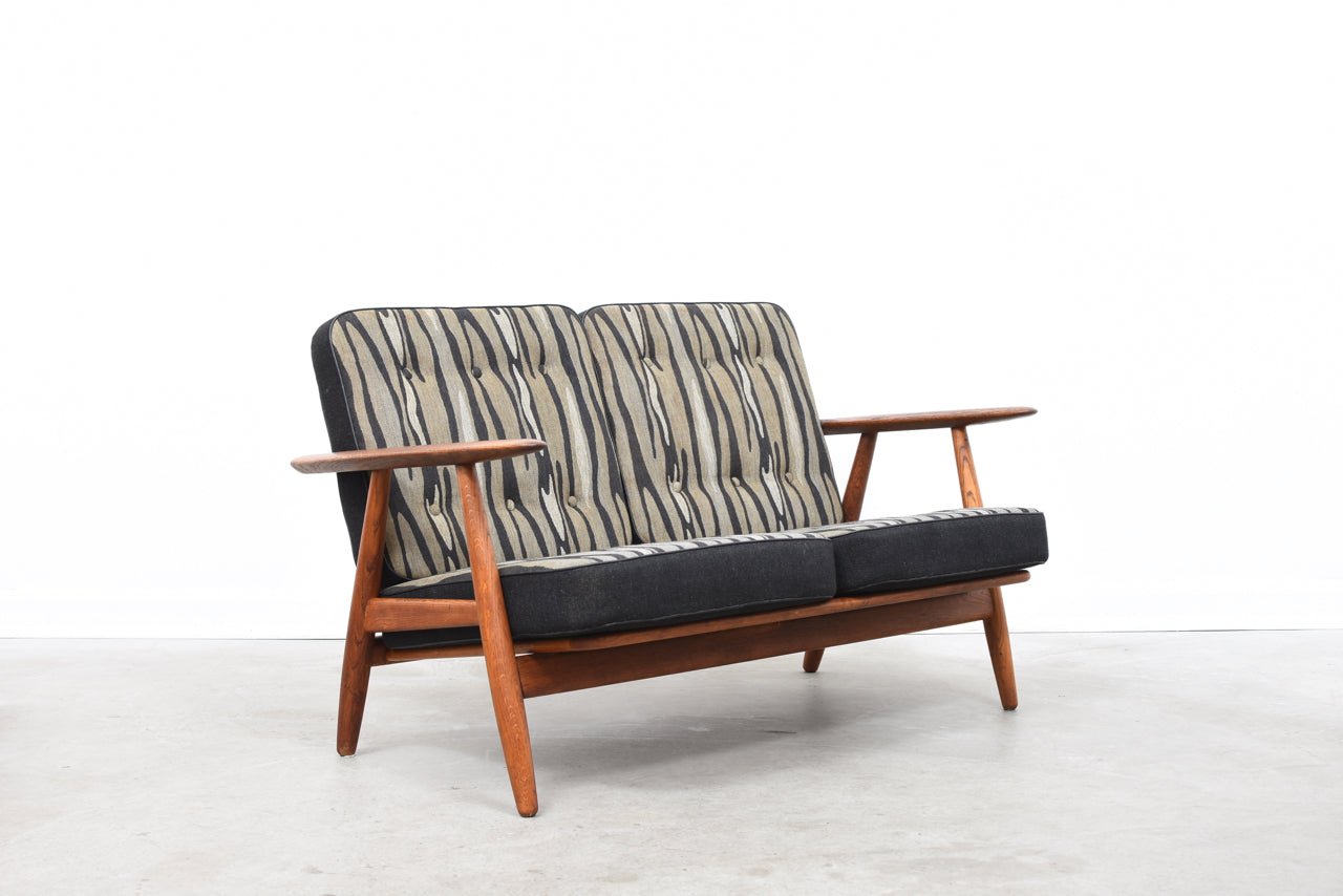 Cigar sofa by Hans Wegner