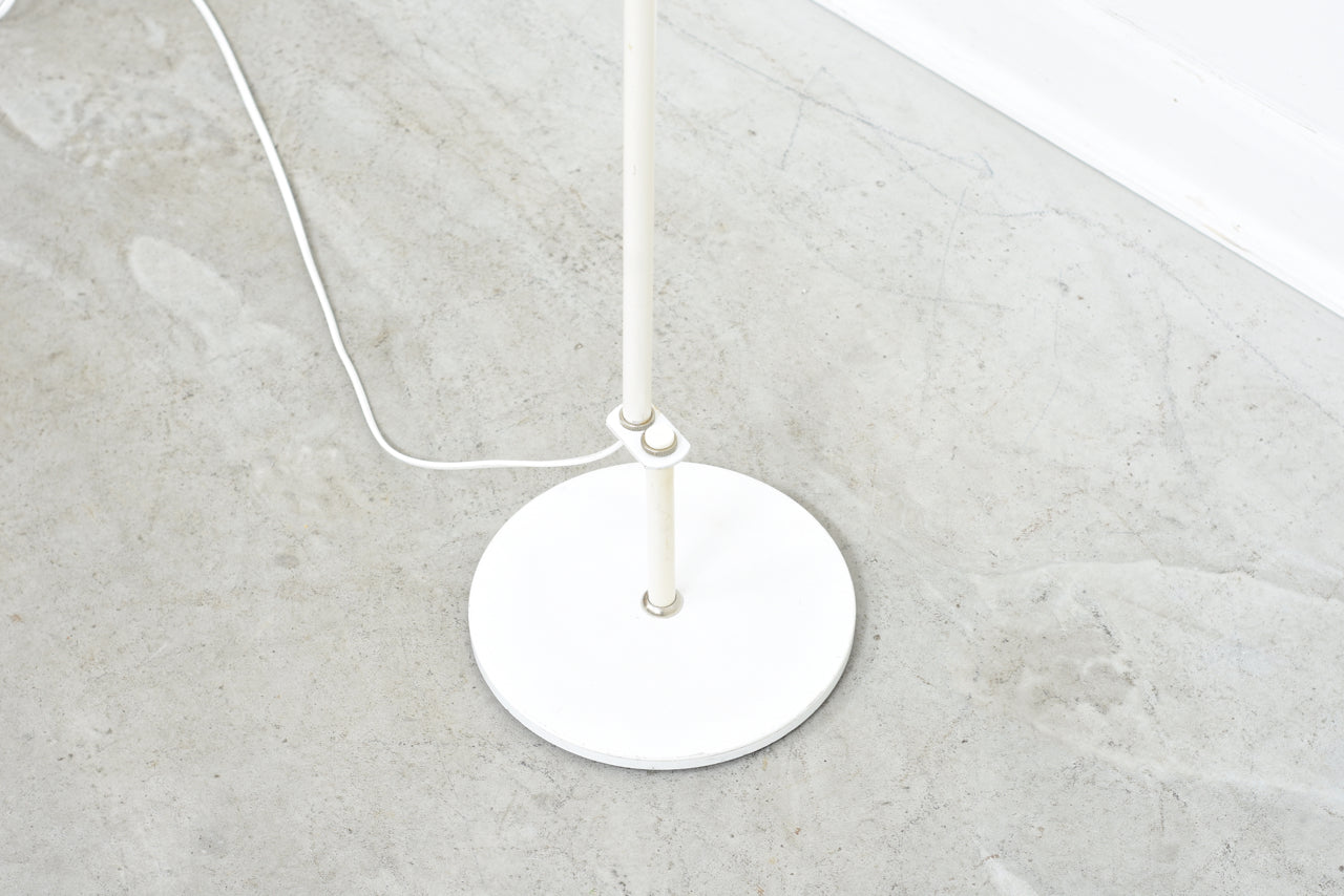 Height adjustable vintage floor lamp