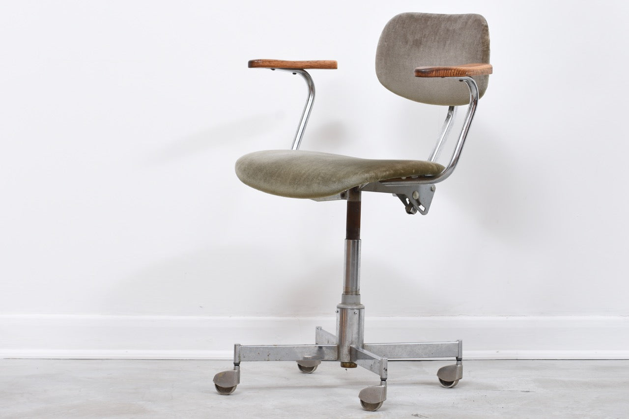 1950s task chair