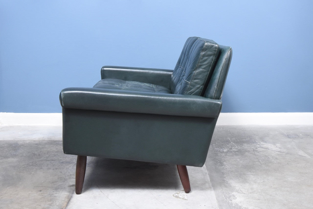 Two seat sofa by Skipper Møbler