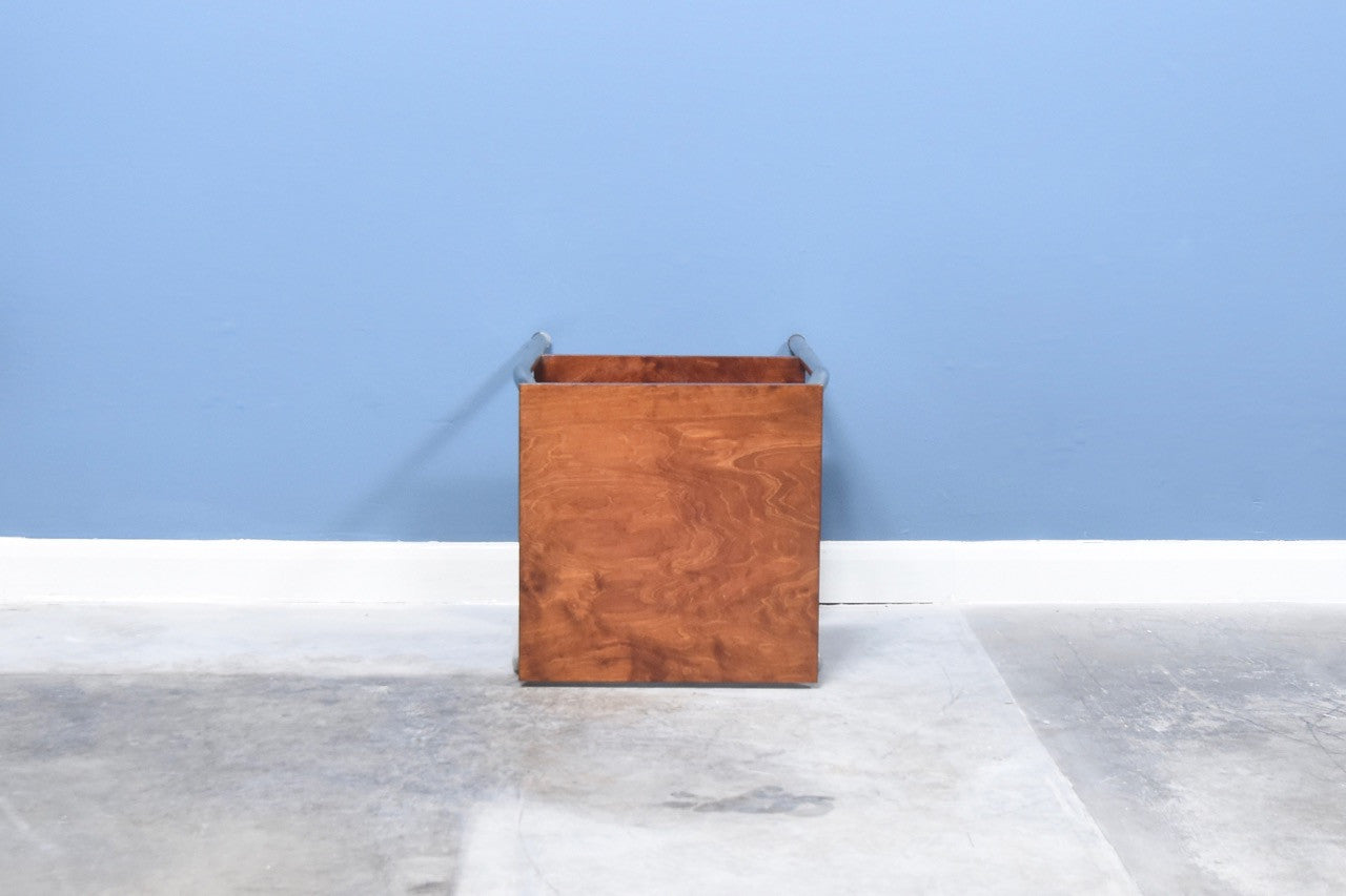 Side table on steel base