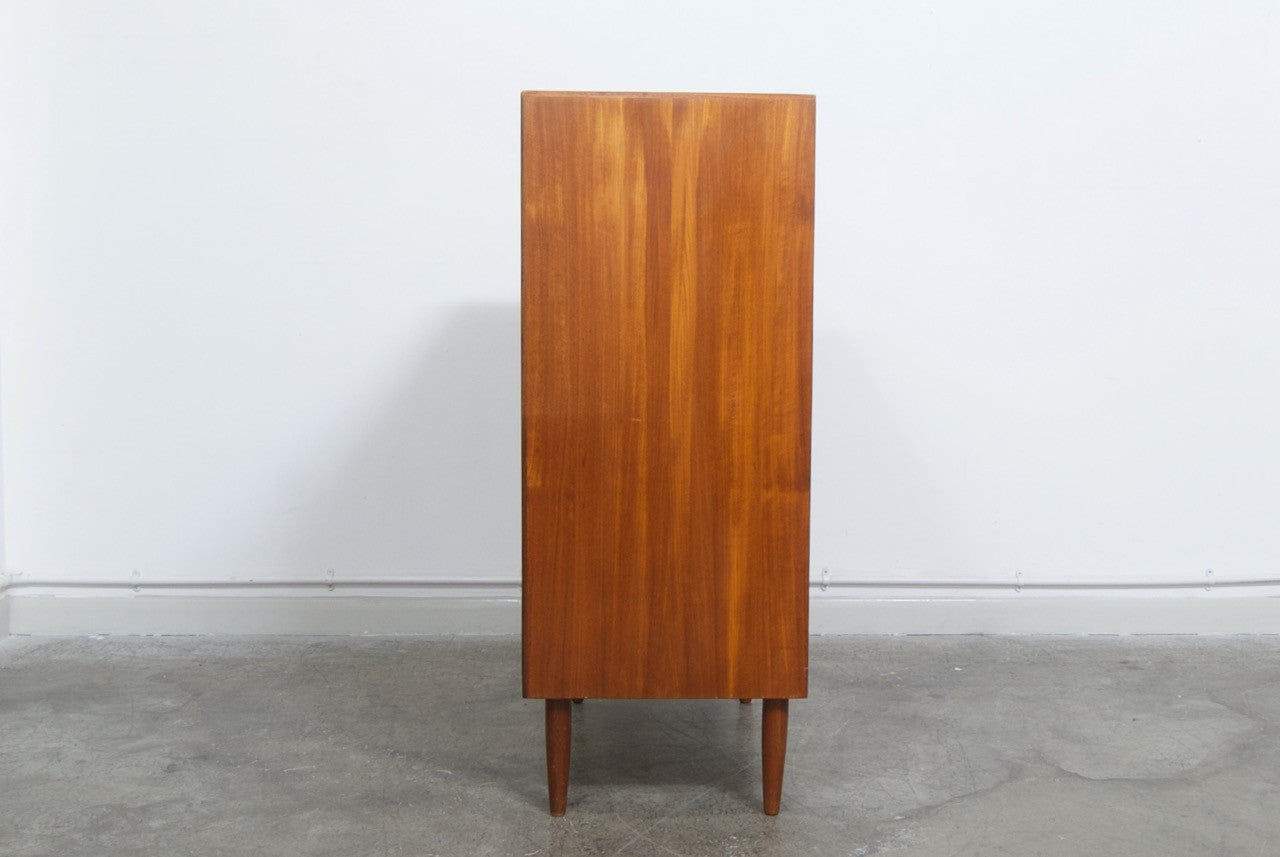 Chest of six drawers in teak