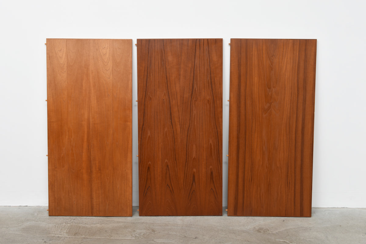 1960s round dining table in teak