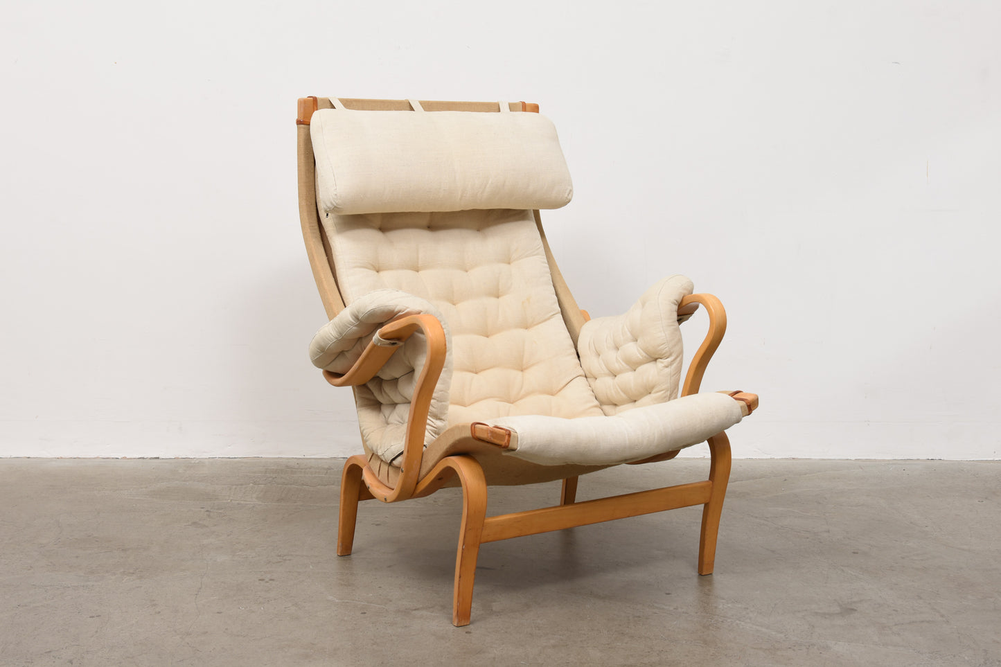 1960s 'Pernilla' lounger by Bruno Mathsson