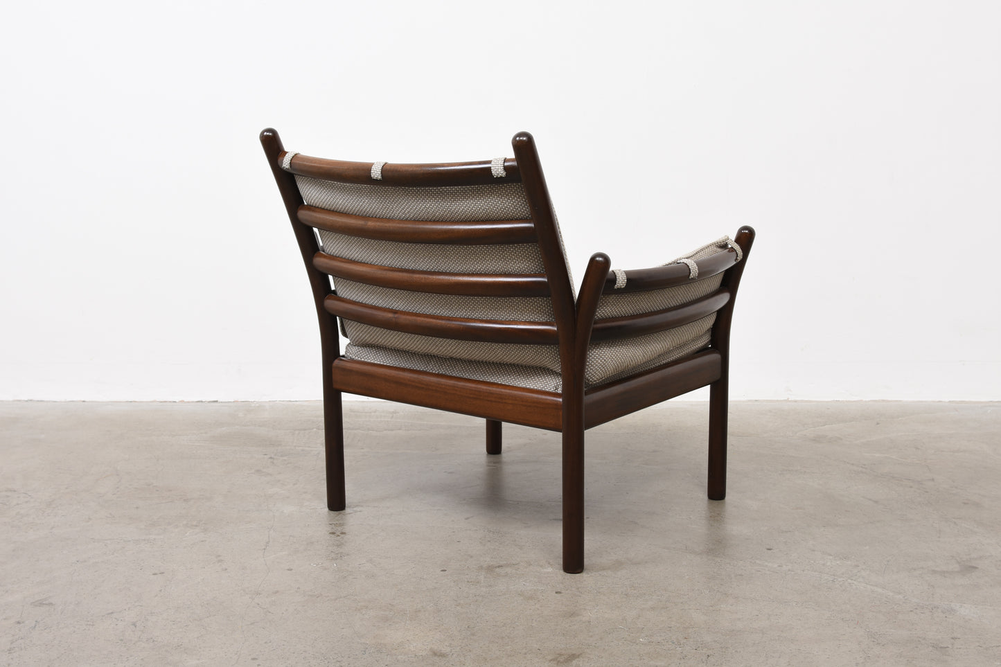 'Genius' lounge chair by Illum Wikkelsø