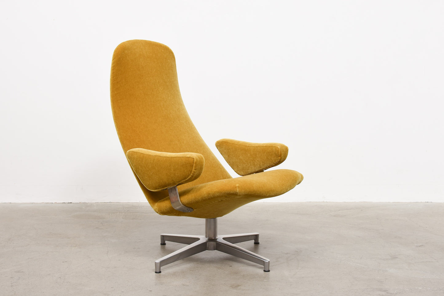 'Contourette Roto' lounger by Alf Svensson