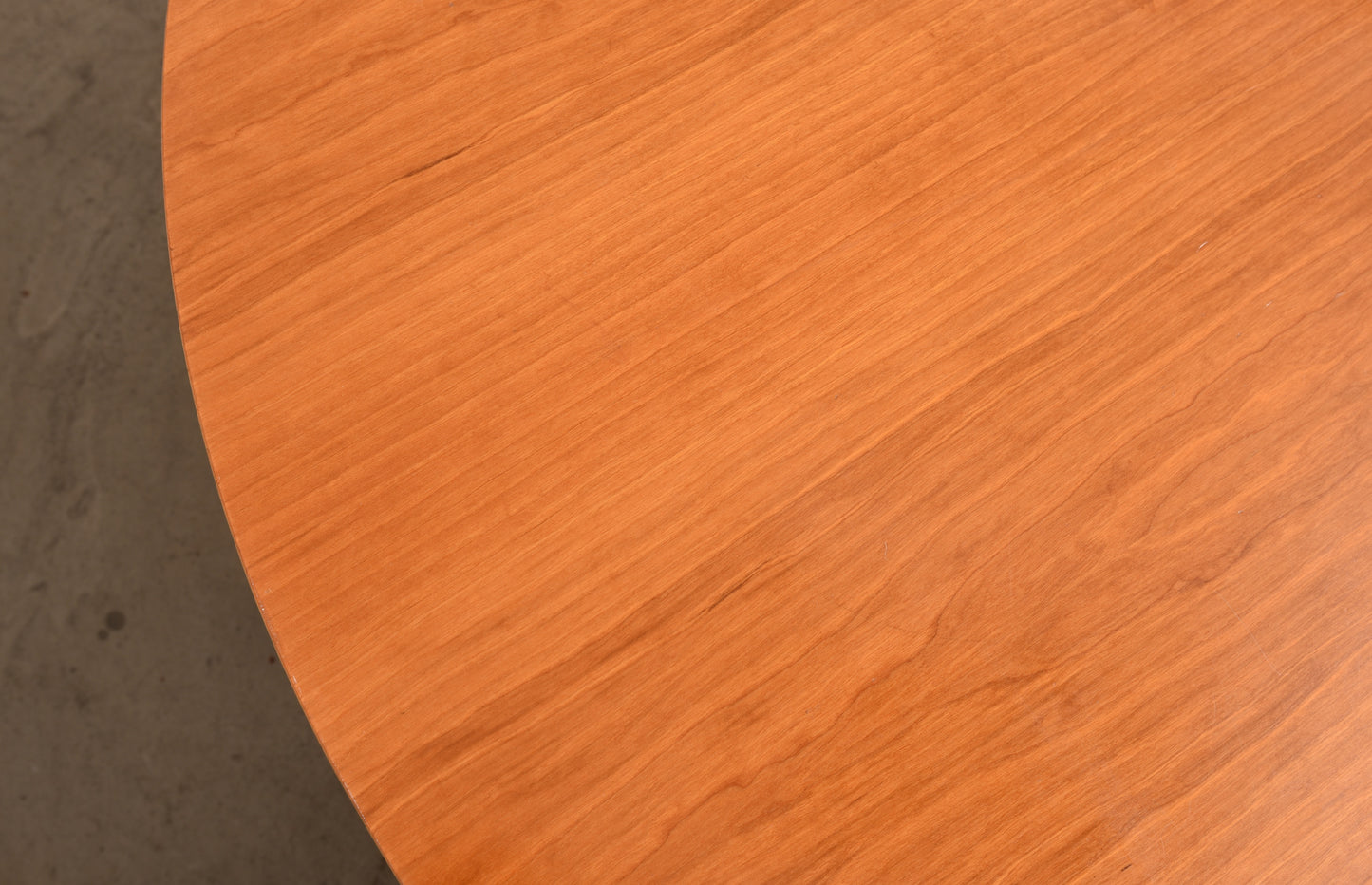 'Tobago' dining table by Nanna Ditzel