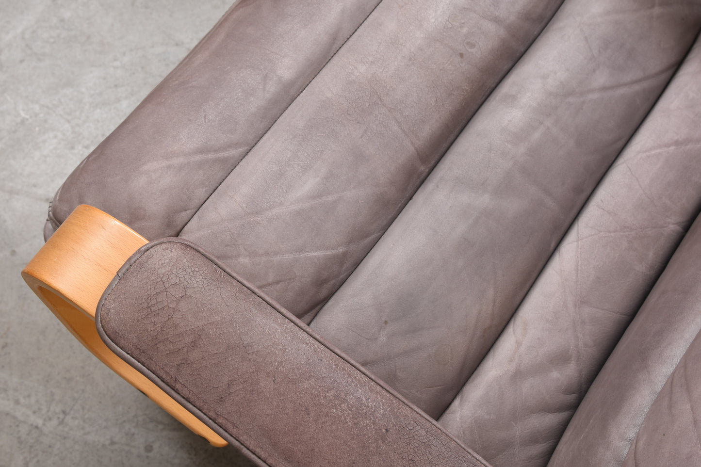 1980s beech + leather lounger