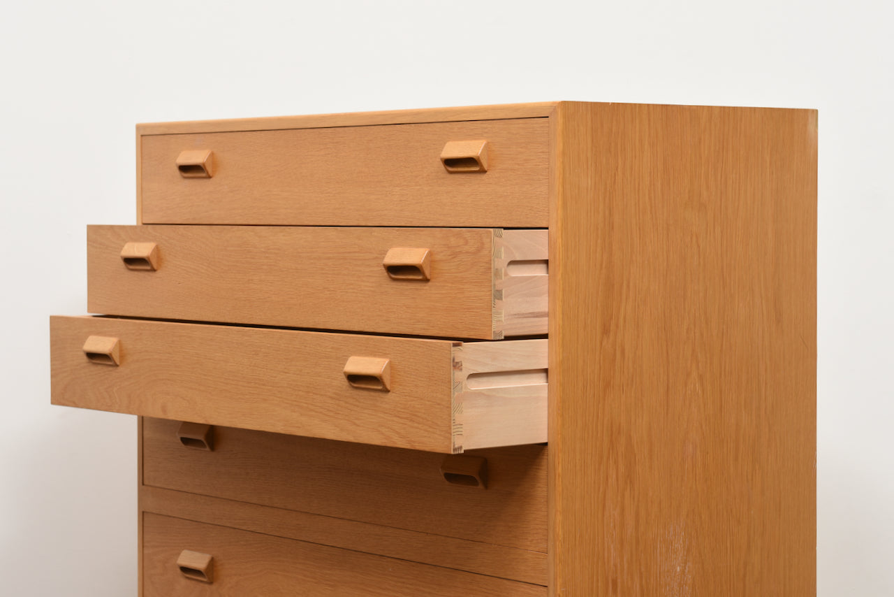 Oak chest of drawers by Børge Mogensen