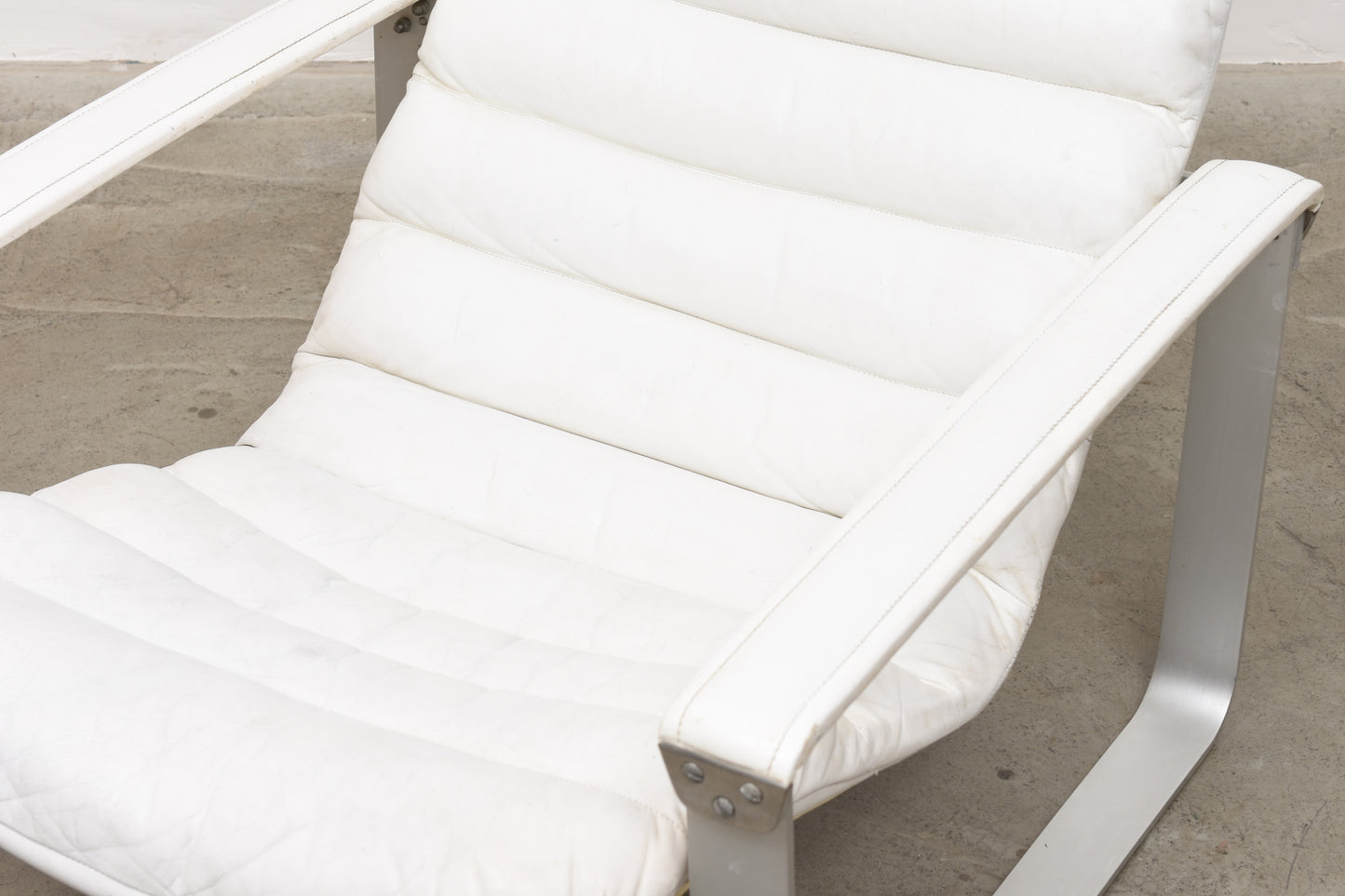 1960s reclining leather lounger by Ilmari Lappalainen