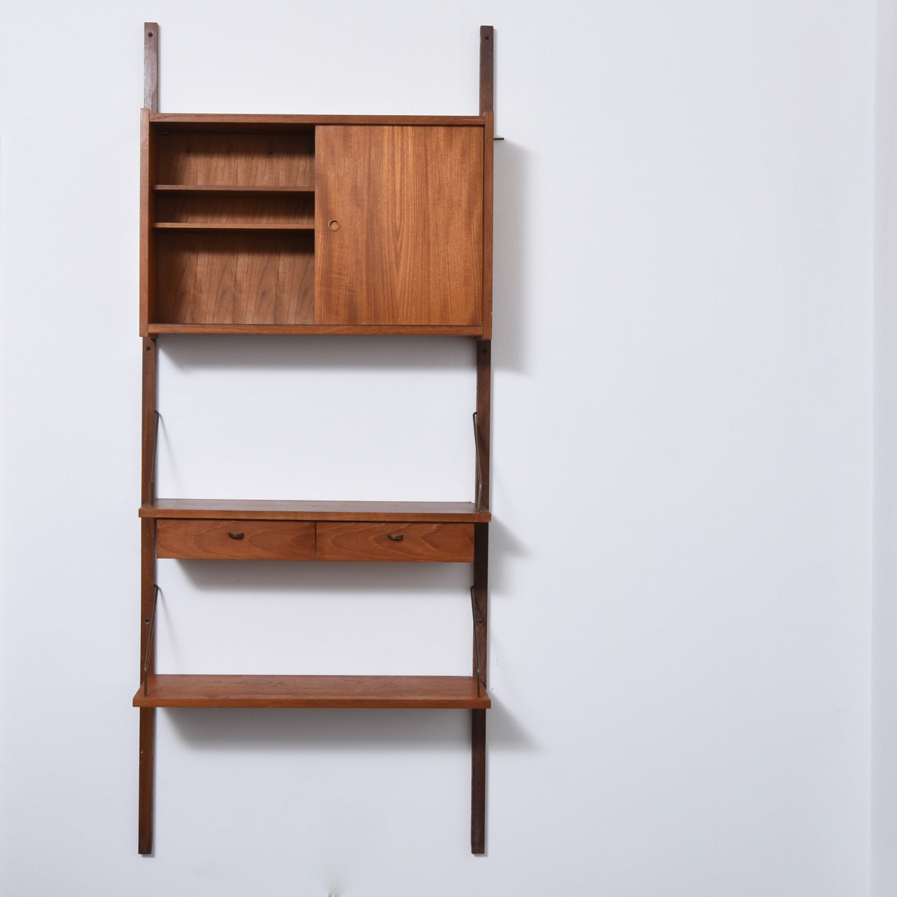 Single bay of teak shelving No. 2