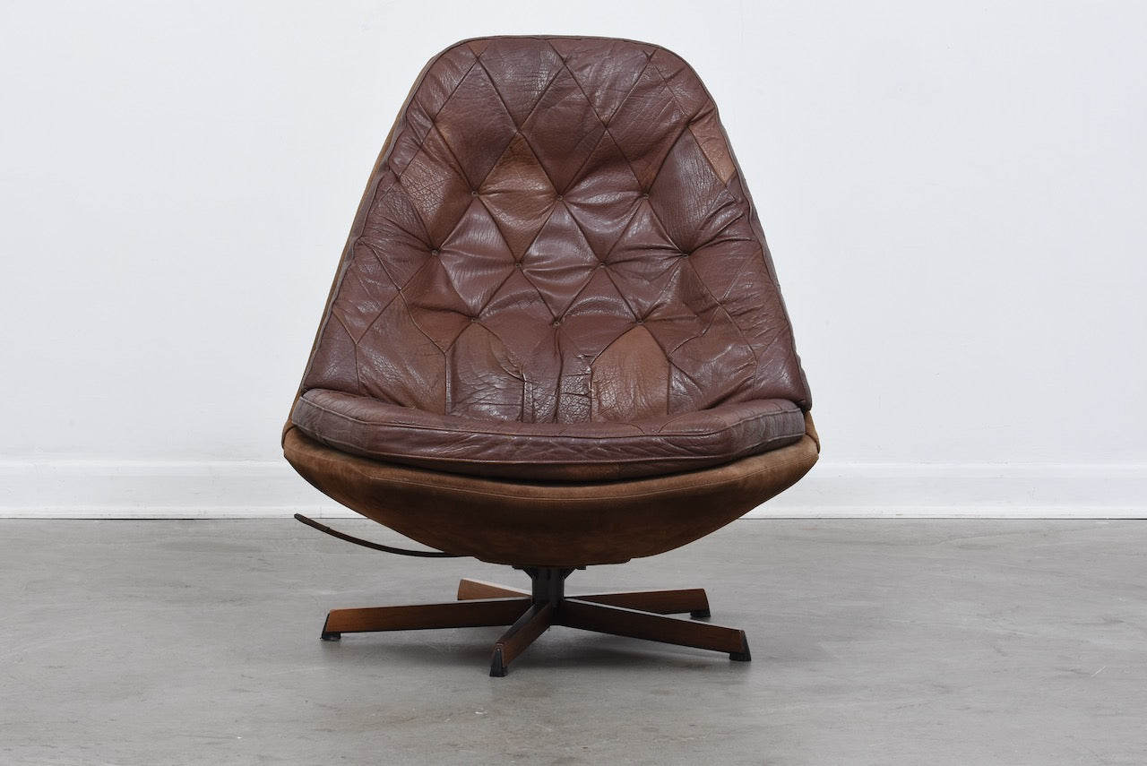 Reclining leather lounge chair by Madsen & Schubell
