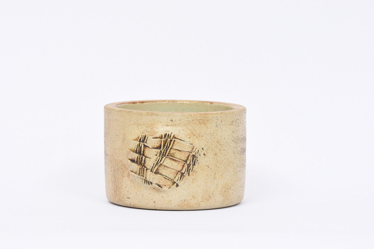 Ceramic flower pot by Conny Walther