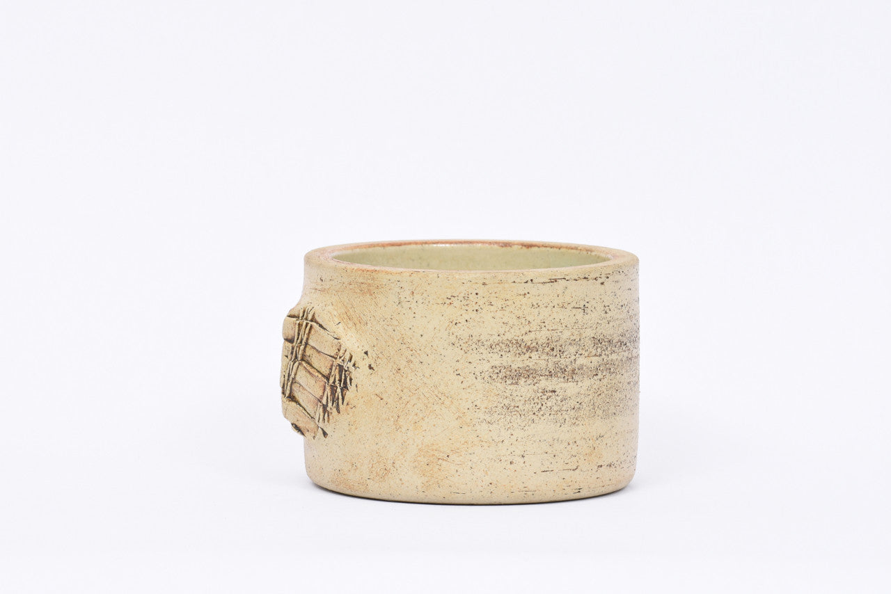 Ceramic flower pot by Conny Walther