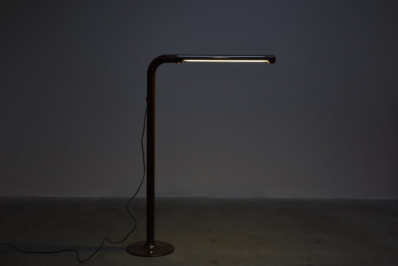Tuben floor light by Anders Pehrsson