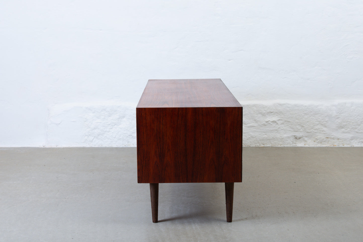 1960s low chest in rosewood by Brouer Møbelfabrik