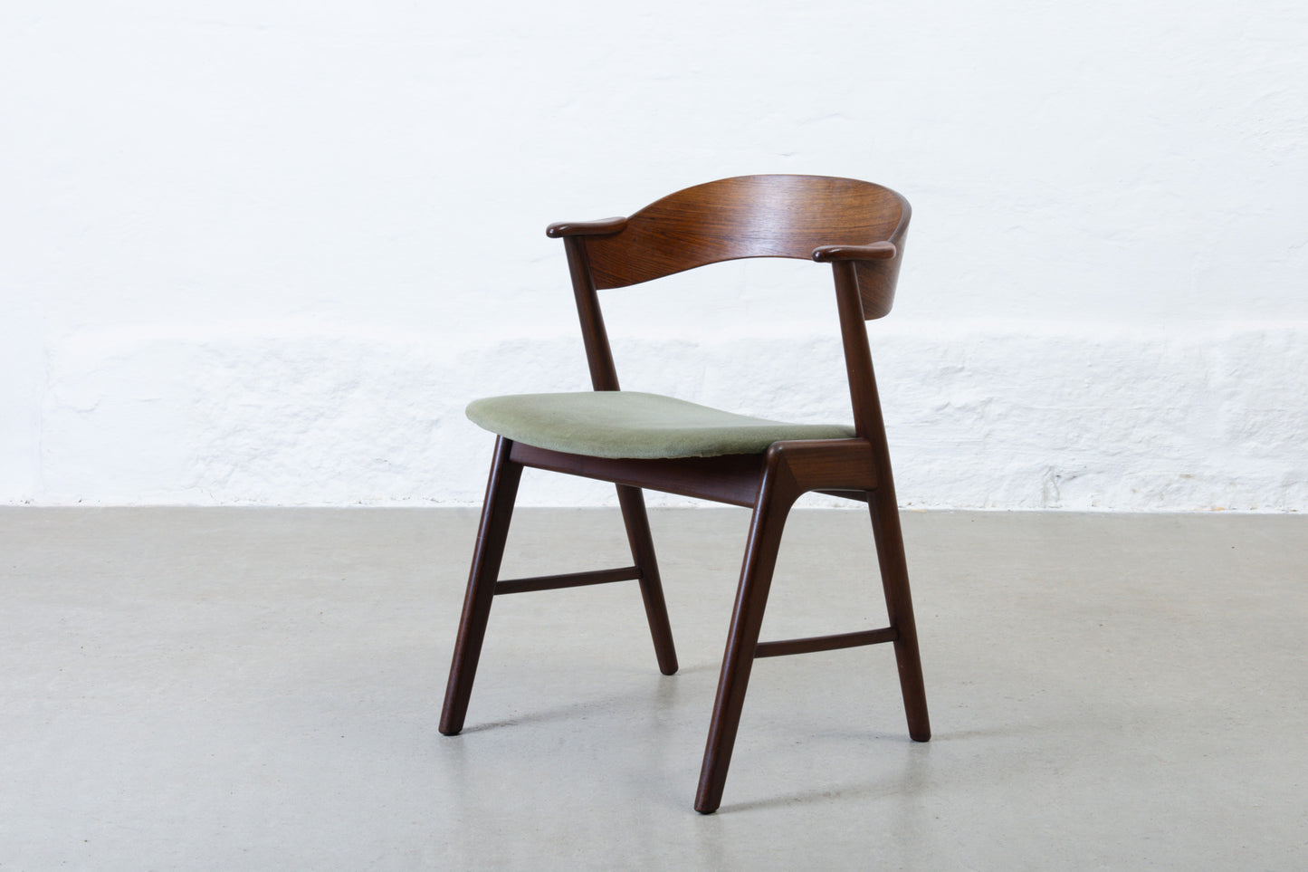 1950s set of four 'KS 21' dining chairs in rosewood + teak