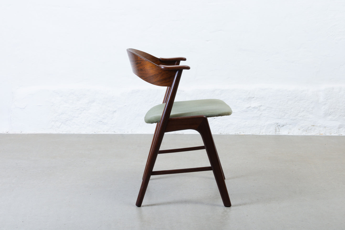 1950s set of four 'KS 21' dining chairs in rosewood + teak