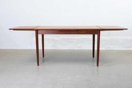 1960s extending dining table in teak - 130L cm