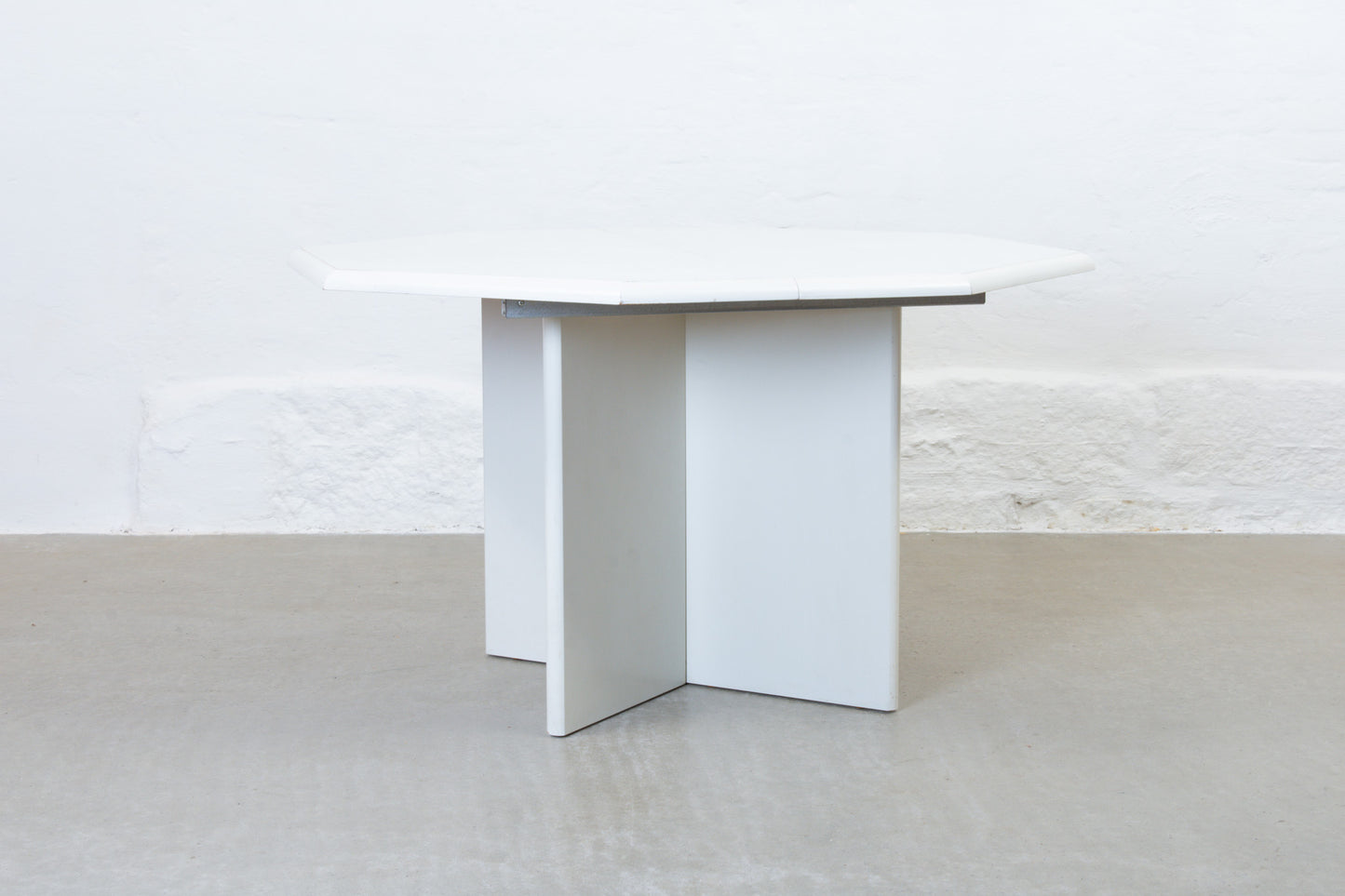 1980s extending dining table in stained oak by Farstrup Møbler