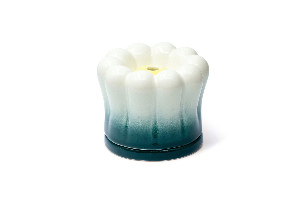 Smoke Flower by Studio Arhoj - Daisy