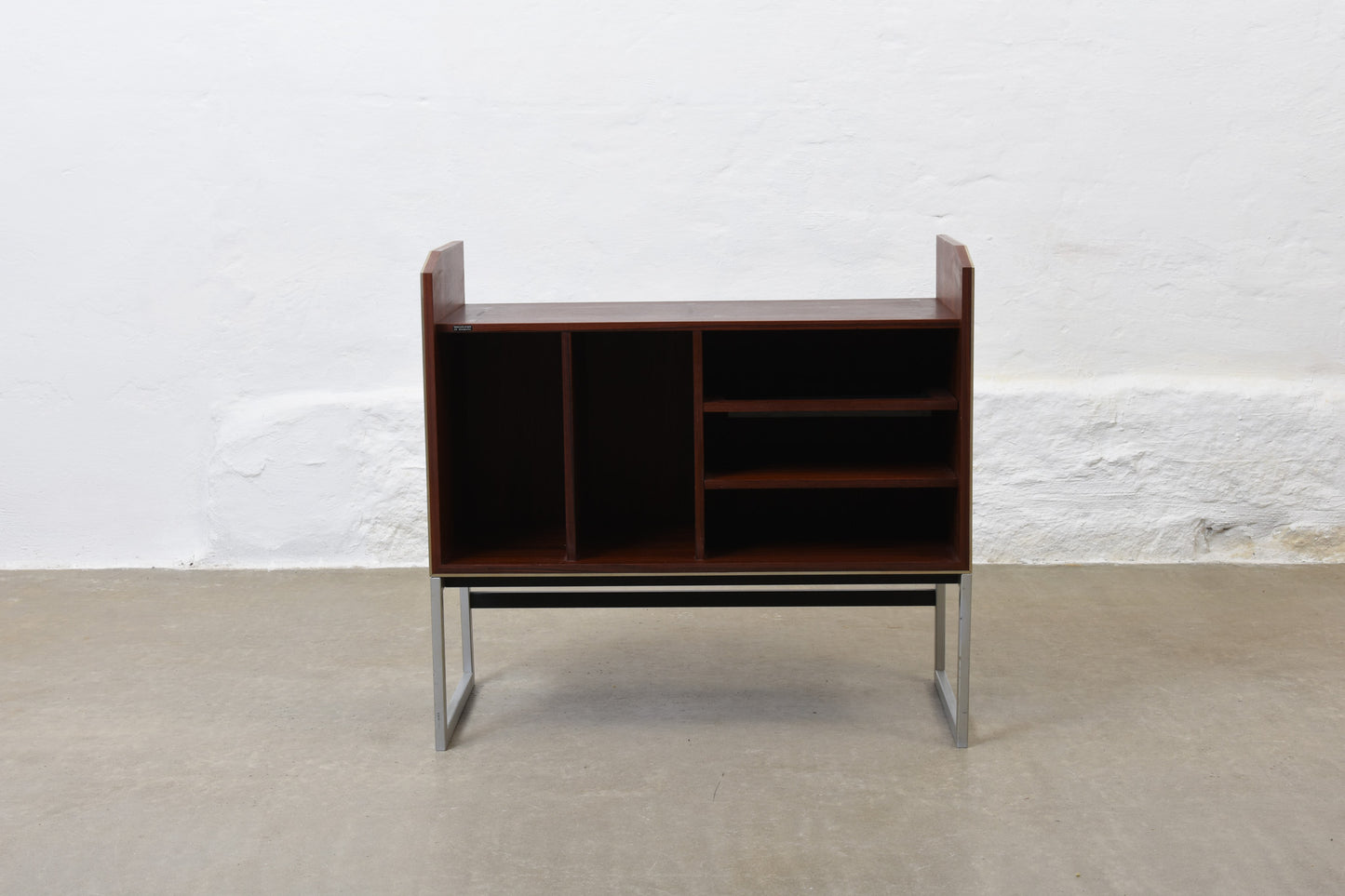 1980s rosewood Bang & Olufsen hi-fi unit