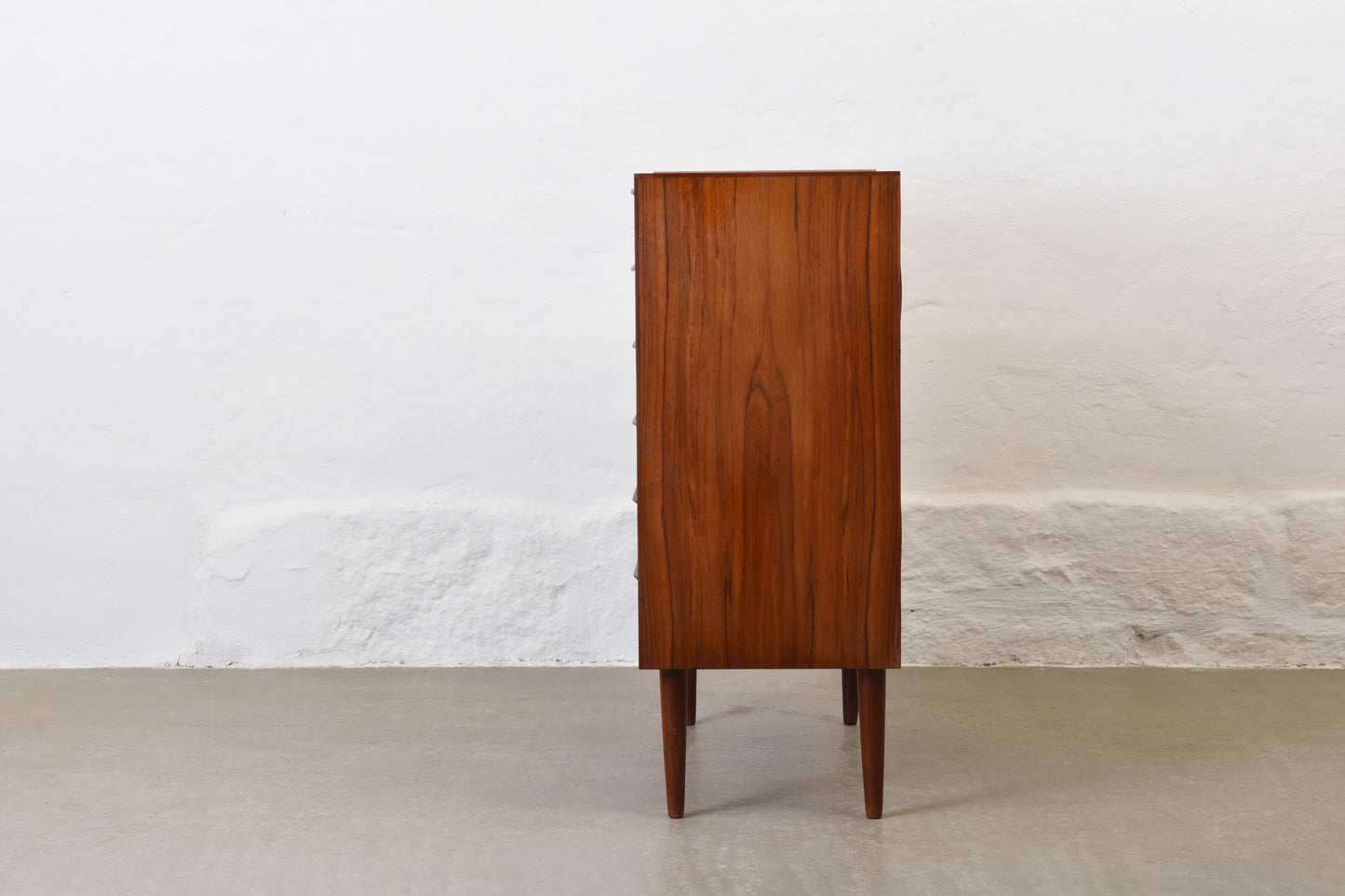 1960s teak chest of drawers with lipped handles no. 2