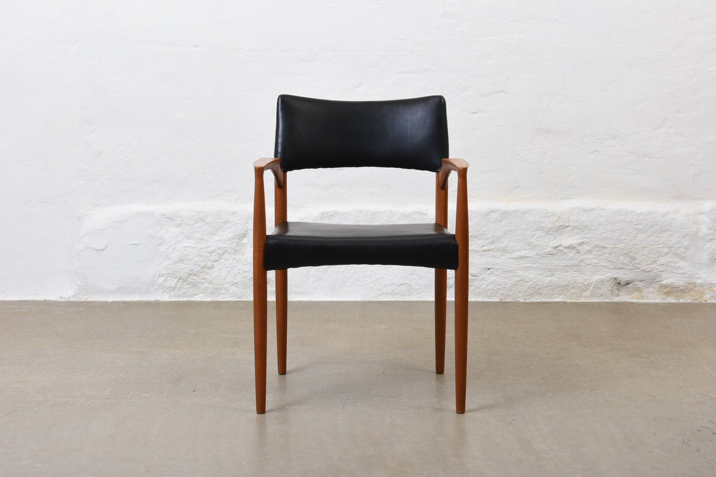 Newly reupholstered: Teak + leather armchair by Willy Schou Andersen