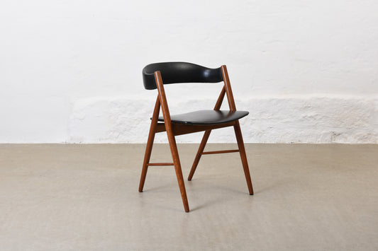 1960s chair in teak + vinyl