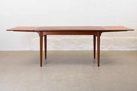 1960s Model 50 dining table Gunni Omann