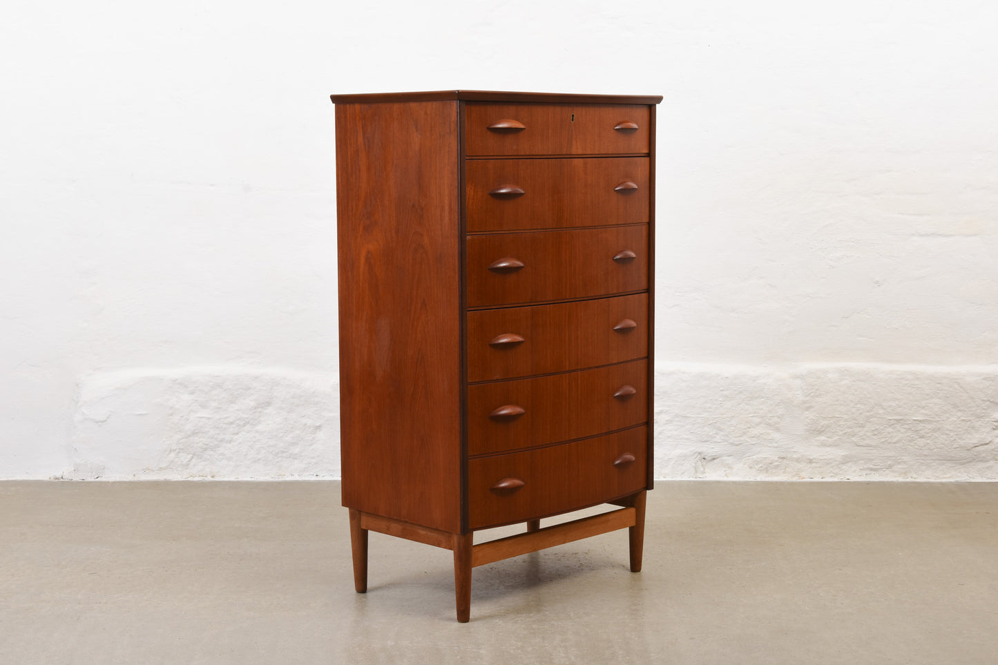 1950s bow-fronted teak chest of drawers - 117H cm