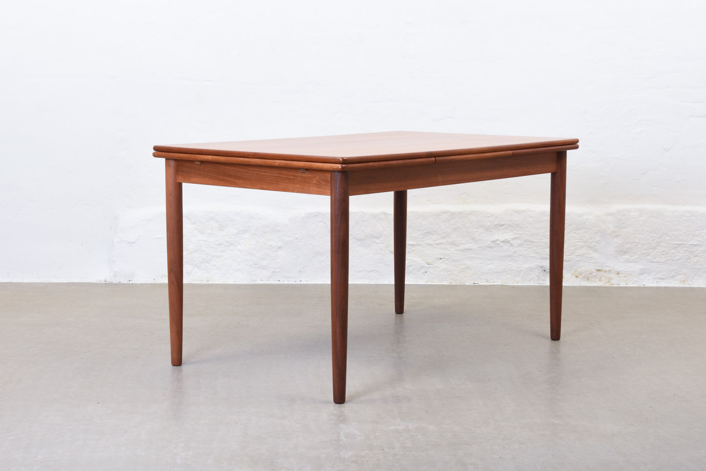1960s extending dining table in teak by Rogenstrup Møbelfabrik