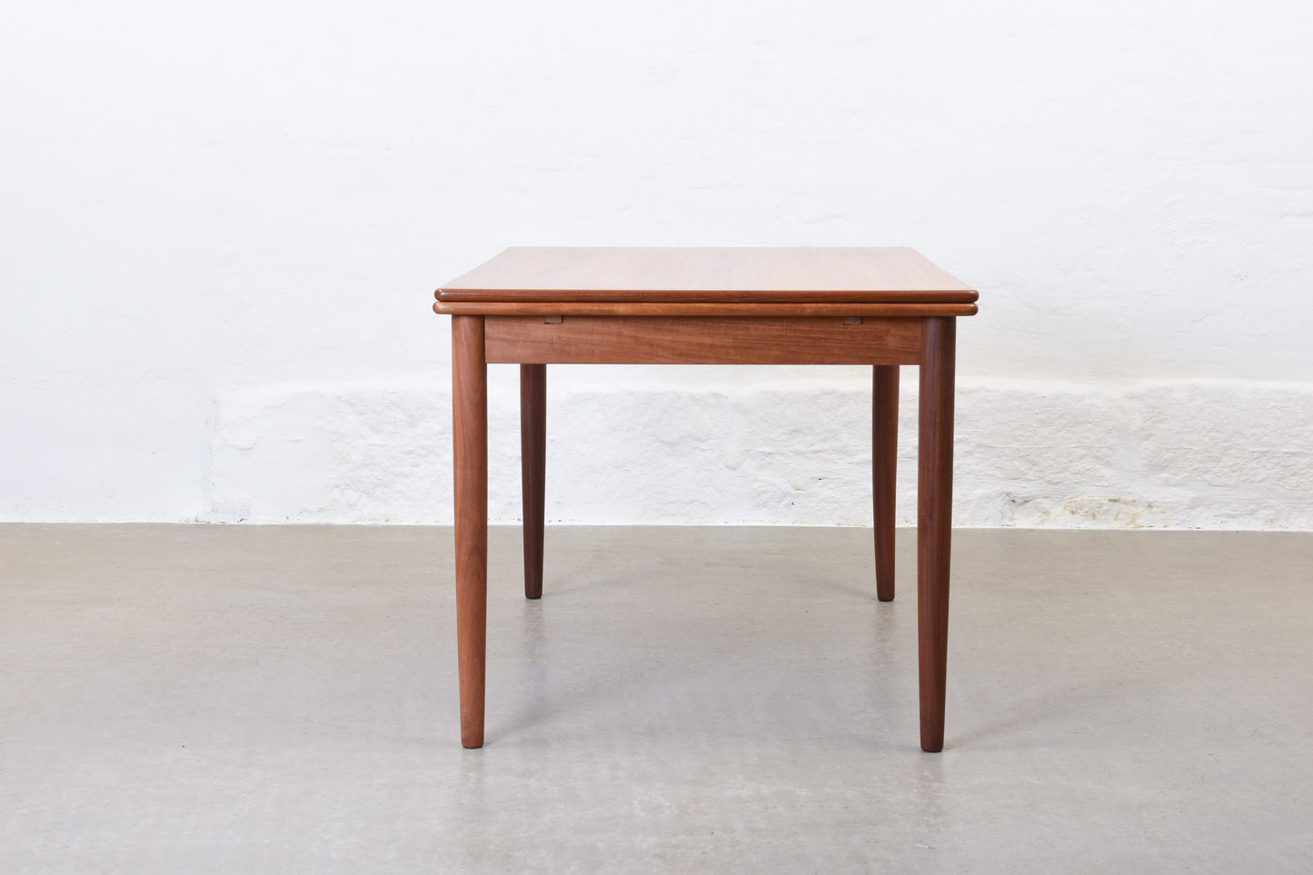 1960s extending dining table in teak by Rogenstrup Møbelfabrik