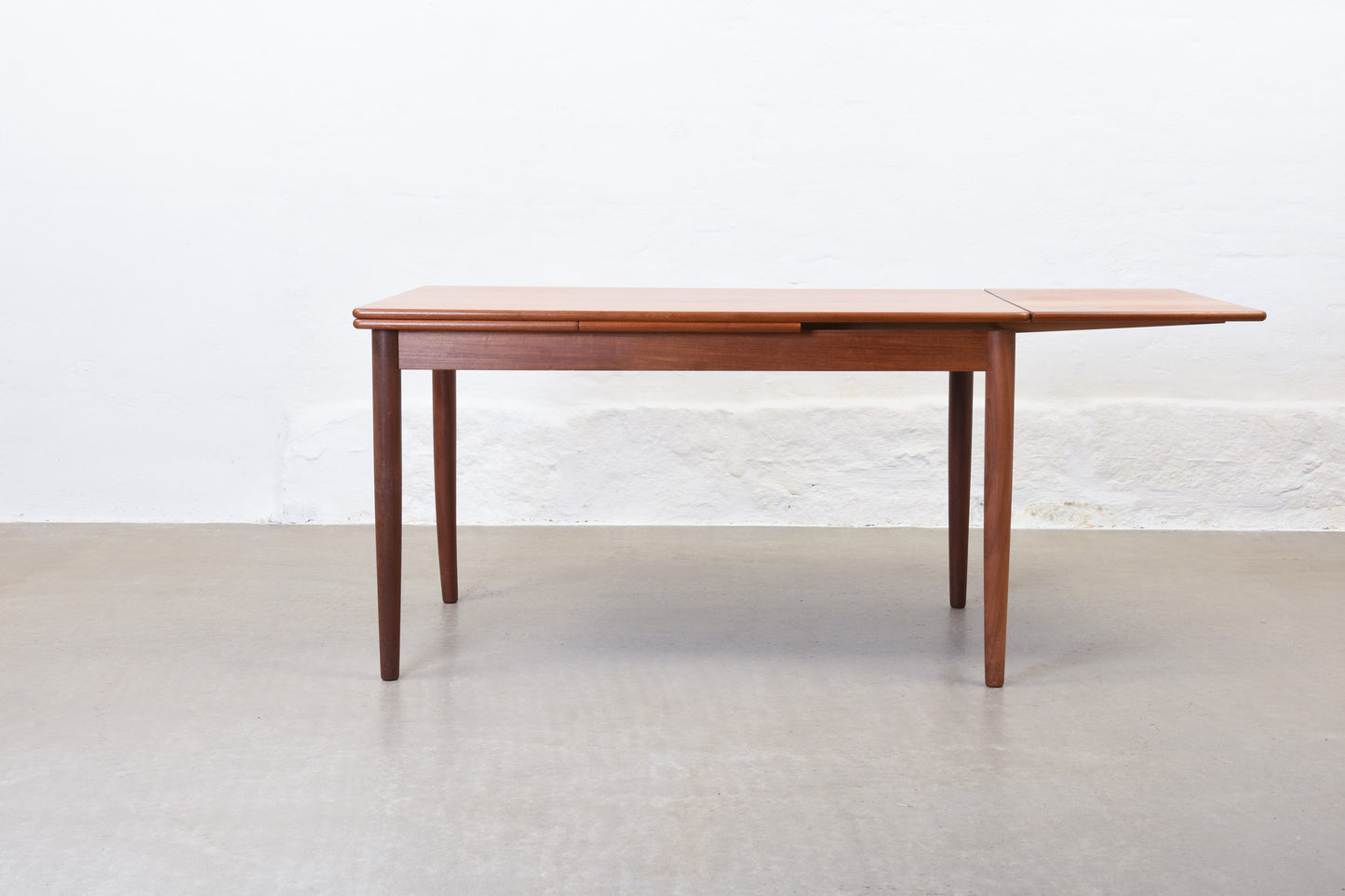 1960s extending dining table in teak by Rogenstrup Møbelfabrik