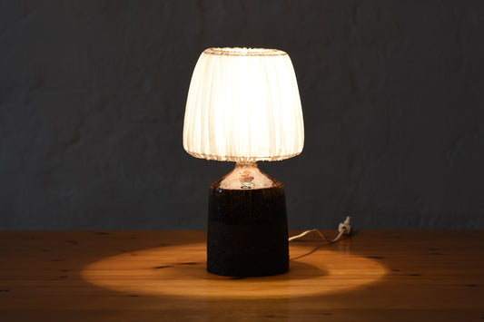 1960s stoneware table lamp with shade