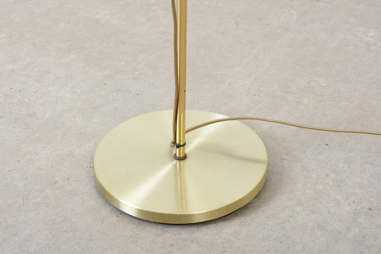 1970s height-adjustable brass floor lamp
