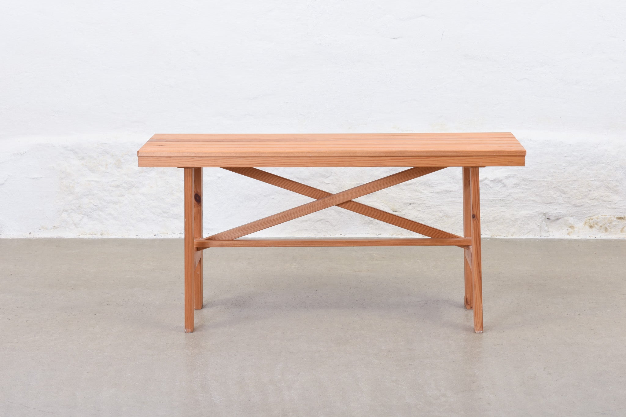 1980s Danish bench in pine – CHASE & SORENSEN