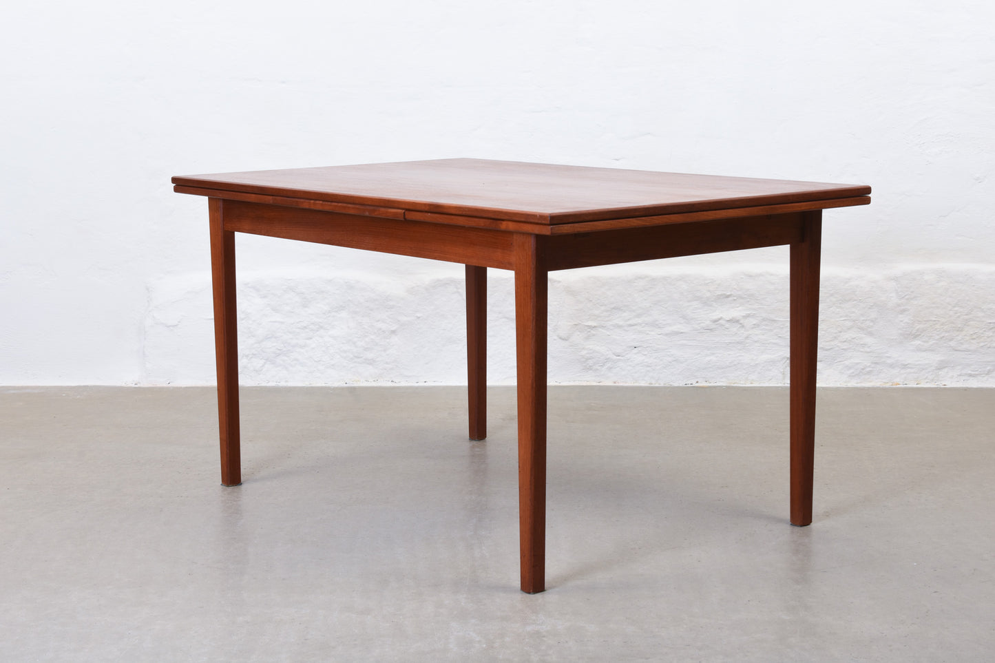 1960s extending dining table in teak - 138L cm