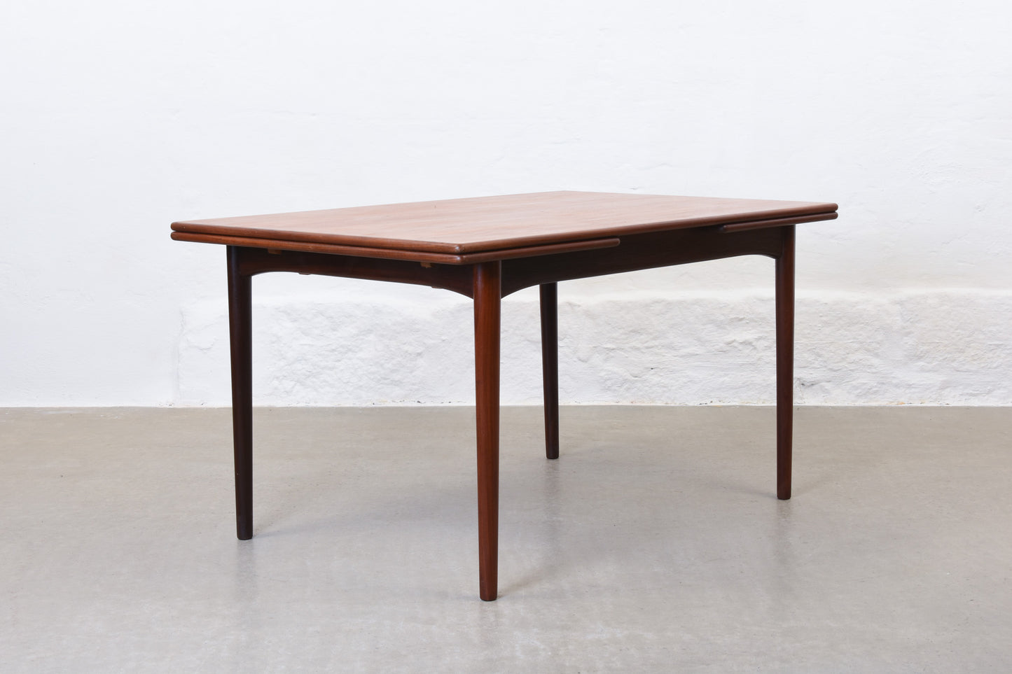 1960s extending dining table in teak - 138L cm