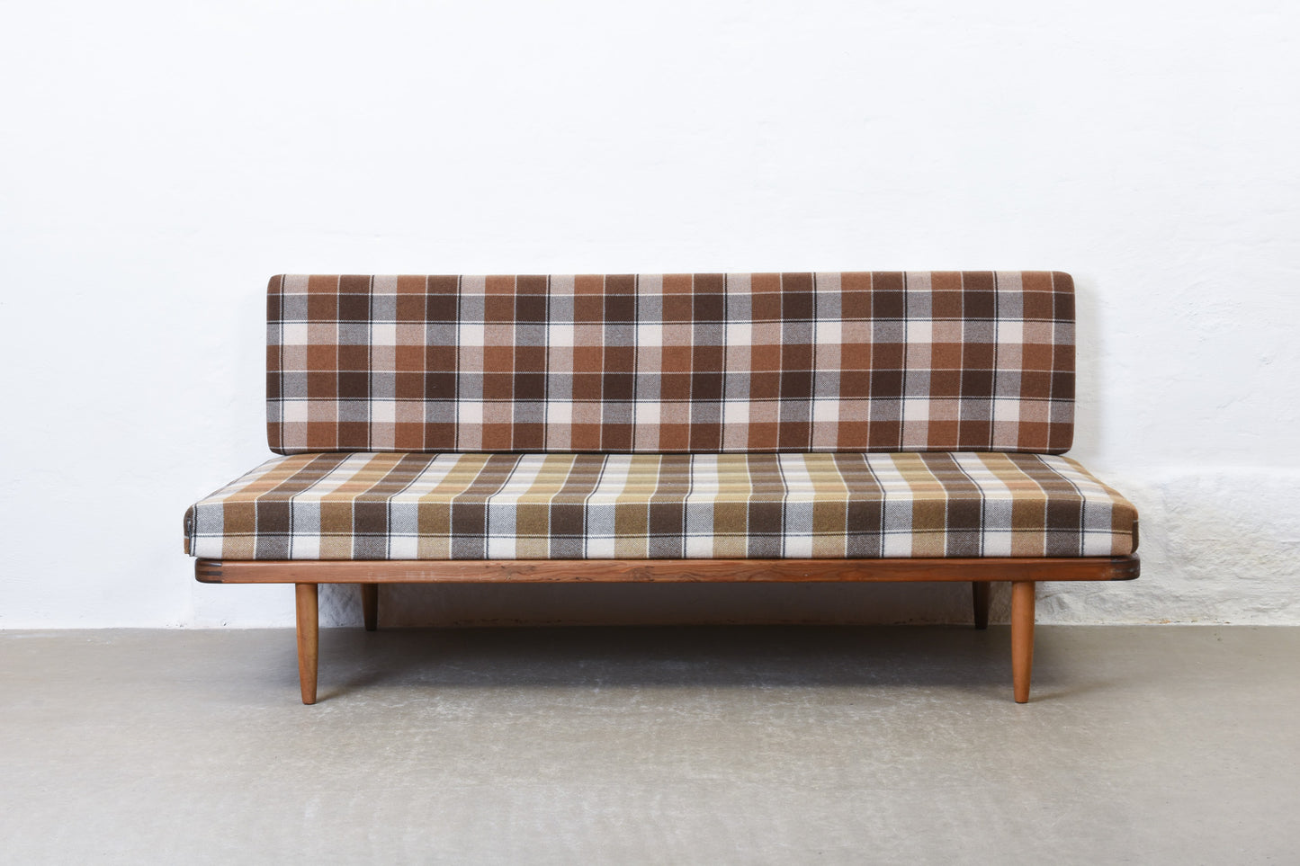 1960s day bed by Horsnæs Møbler
