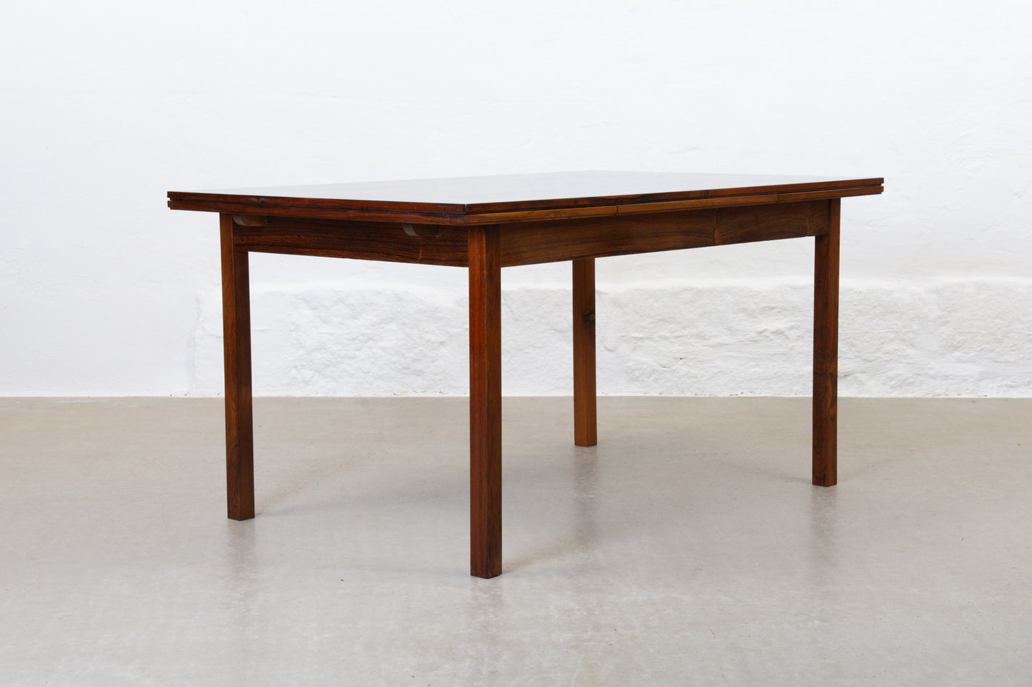 1960s extending dining table in rosewood