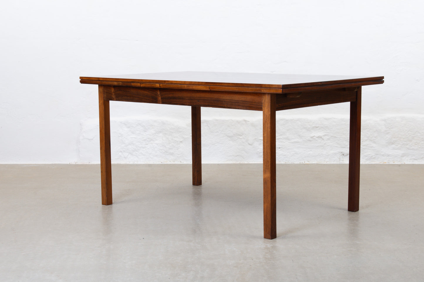 1960s extending dining table in rosewood