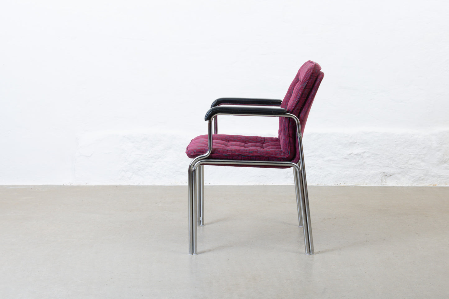 Four available: 1980s armchairs by Kinnarps